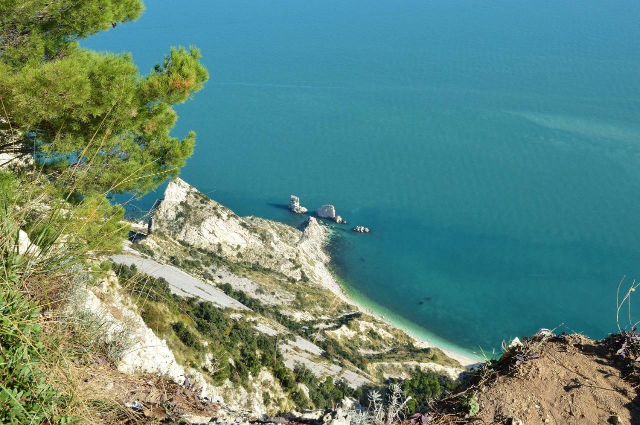 Le Case Di Lara Διαμέρισμα Sirolo Εξωτερικό φωτογραφία